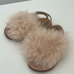 Uggs girls shoes